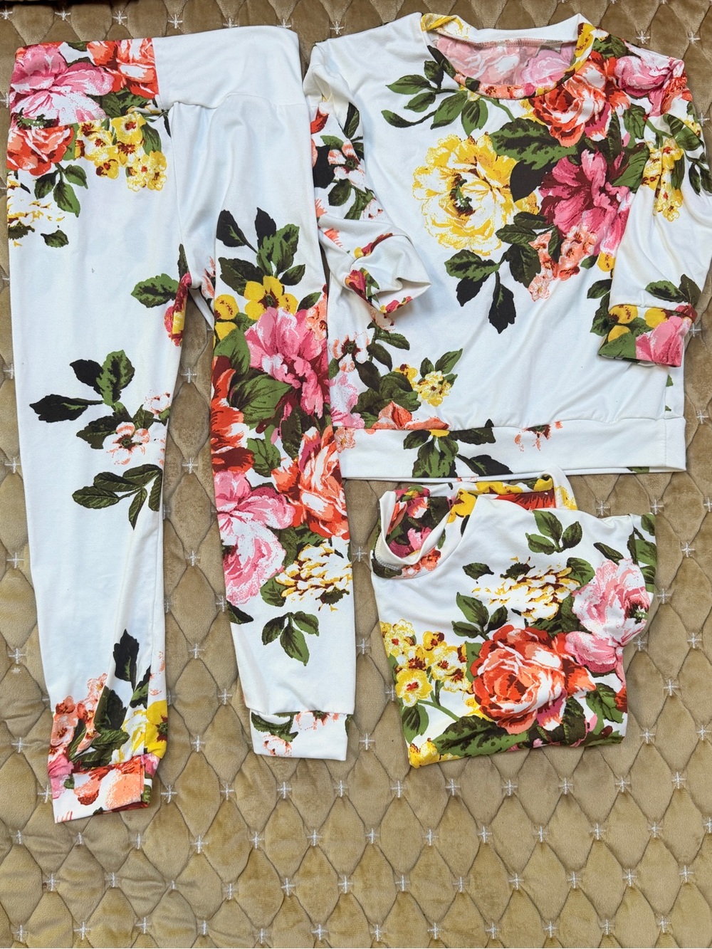 Bright Floral White Long-Sleeve, tshirt, leggings Matching Coord-Set Girls 4T